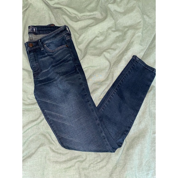 Abercrombie & Fitch Jeans - Picture 1 of 5